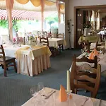 Moselromantik-hotel Zum Loewen Отель