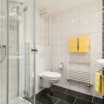 Moselromantik-hotel Zum Loewen 3*