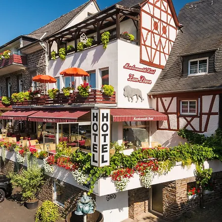 Moselromantik-hotel Zum Loewen ホテル 3*