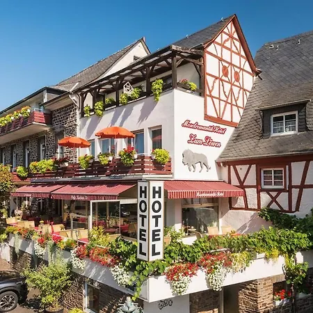 Moselromantik-hotel Zum Loewen ホテル