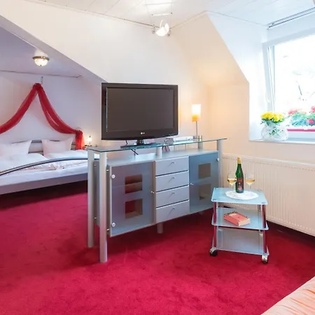 Moselromantik-hotel Zum Loewen Ediger-Eller