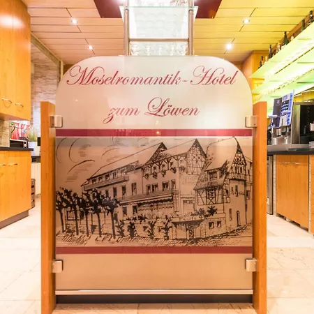 ホテル Moselromantik-hotel Zum Loewen