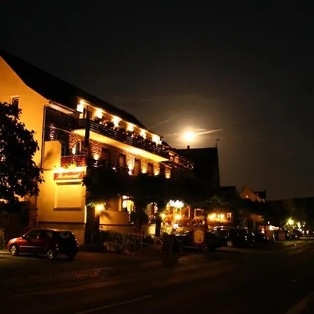 Ξενοδοχείο Moselromantik-hotel Zum Loewen Ediger-Eller