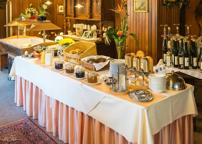 Moselromantik-hotel Zum Loewen Hotel