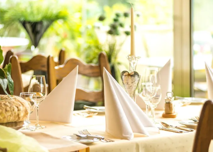 Hotel Moselromantik-hotel Zum Loewen Ediger-Eller