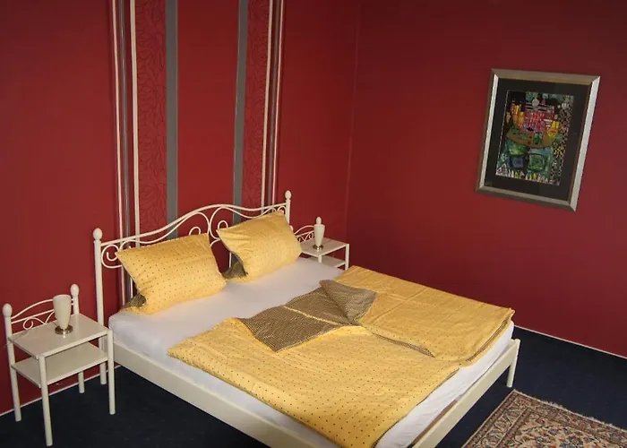 Moselromantik-hotel Zum Loewen Hotel 3*